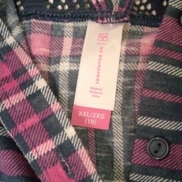 No Boundaries Lace & Flannel Tunic Sleeveless Sz.XXL/2XG (19) - Picture 3 of 8